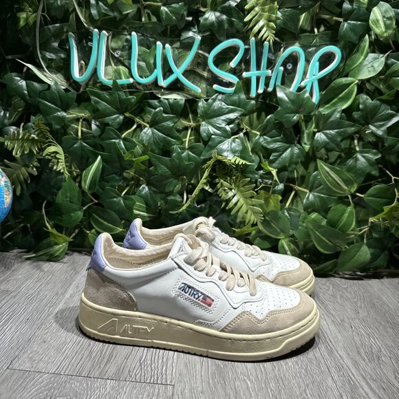 Autry Shoes - AUTRY Women’s ‘Medalist’ Low Leather & Suede Sneakers White Powder 38 / 8 $260+